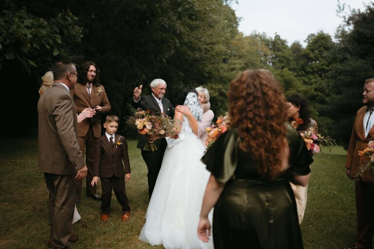 How to Include Your Family in Your Elopement