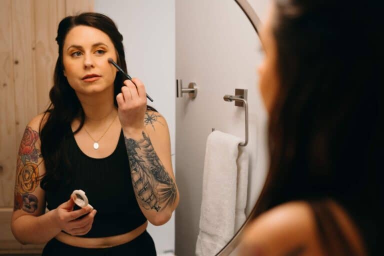 How to Make Your Wedding Makeup Last All Day on an Adventure Elopement